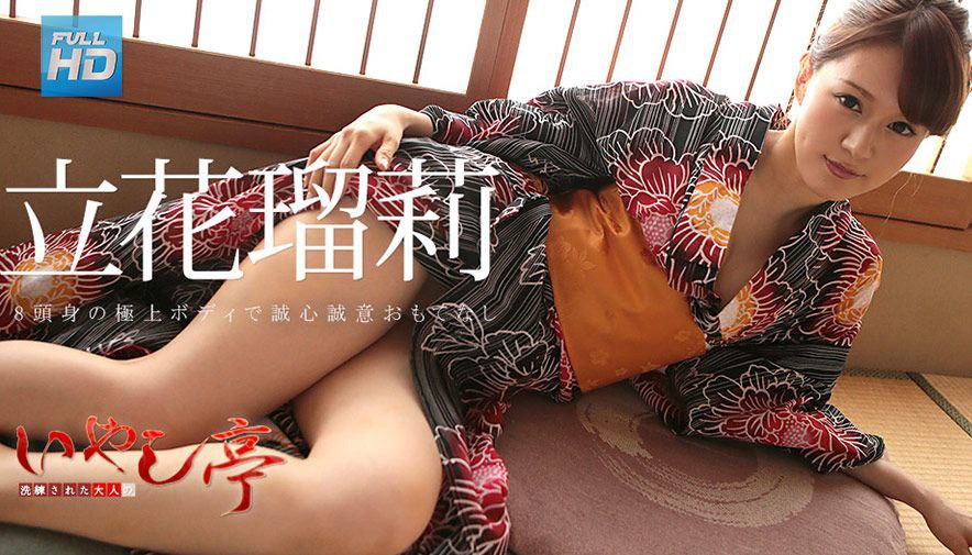 模特身材时尚性感美女主播晚上和粉丝在户外工地啪啪外面实在太冷了鸡巴硬不起只好车震 B